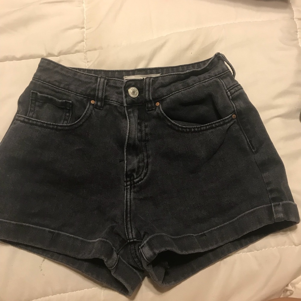 pacsun black high waisted shorts